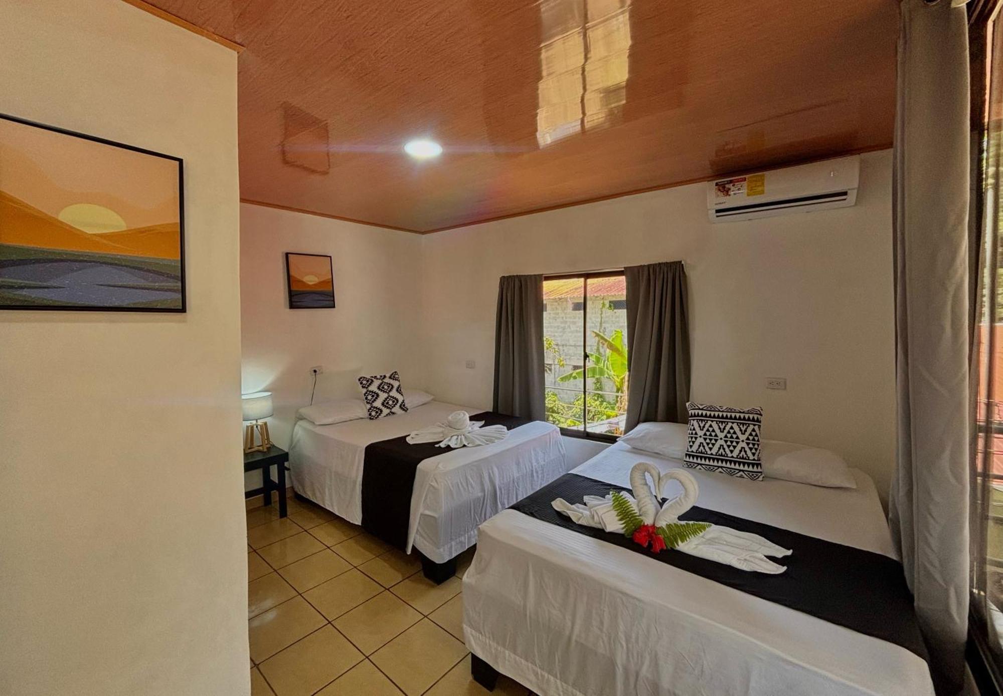 Carey Lodging Tortuguero Exterior foto